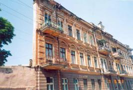 f0038_1.jpg