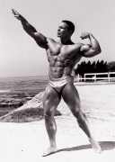 Bill_young_beach.gif