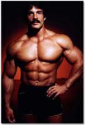 Mike_Mentzer_website1.jpg