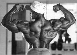 ronniecoleman6.jpg