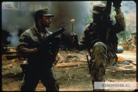 kinopoisk.ru_Predator_485x323_158036.jpg