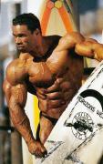 Kevin_Levrone_photo80.jpg