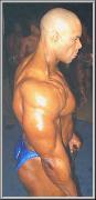 levrone022402c.jpg
