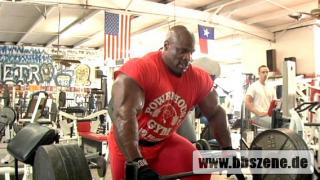 RoNnie_ColeMan___ReLenTLess_022.jpg