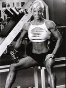 Pia_body2.jpg