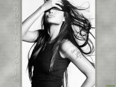 Angelina_Jolie_08.jpg