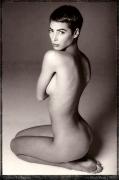 bssc0020_christy_turlington_02_scavullo_nudes.jpg
