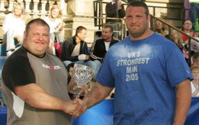 UKSM_2005_20Terry_20Holland_20trophy.jpg