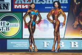 All_Russian_Cup_2005_in_Sochy.Fitness_overall.From_right_Svetlana_Silakova_1st_over_164___Overall_Lyudmila_Somkina_1st_up_to_164.jpg