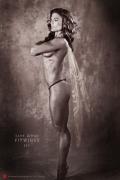 92461_fitwings_janeawad_2007_122_512lo.jpg