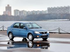 Auto_Renault_Renault_Logan__Inhabitant_of_the_city_020588_.jpg