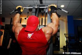 Roelly_BackBiceps_28529.jpg
