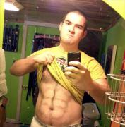 Ripped_abs.jpg