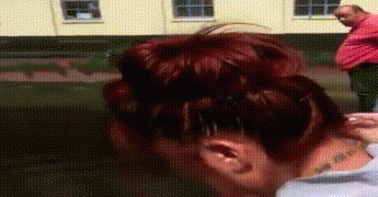 1485118815119325808.gif