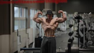 51 Days Out - Freakish Arm Pump Viewer Discretion Advised - YouTube - 17_15.jpg