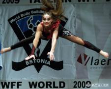 2009ee1m104.jpg