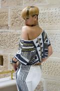 Rihanna___Photocall_Rated_R_in_Sydney__Australia__February_14__2010__22_.jpg