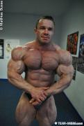 Ronny_282229.jpg