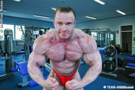 Ronny_285929.jpg