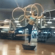 1456040627177383028.gif