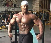 Shawn-Ray-flexing.JPG