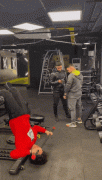 1644397675164243615.gif