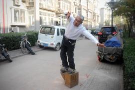 zhang_fuxing_iron_shoe_man_china_01.jpg