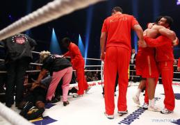 200310klitschko_chembers18_5.jpg