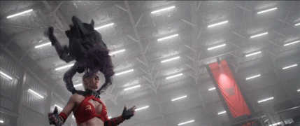 kick_ass_2_trailer_01_00_00_32_430.gif