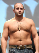 40FedorEmelianenkoAF2weigh.png