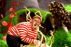 charlie-and-the-chocolate-factory-charlie-and-the-chocolate-factory-31958516-2100-1402.jpg