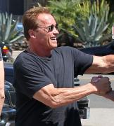 ArnoldSchwarzeneggerArnoldSylvesterBoysUx7tmrGCbrm.jpg