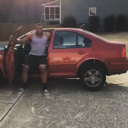 1489487802111247153.gif