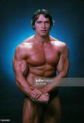 professional-bodybuilder-arnold-schwarzenegger-posing-at-the-top-of-picture-id481406235.jpg