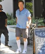 3E1E70B800000578-4299836-Socking_it_to_them_He_completed_his_sporty_look_with_socks-a-2_1489134204264.jpg