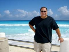 Pete-Sisco-in-Cancun-Mexico.jpg