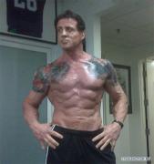 sylvester_stallone_ripped_the_expendables.jpg
