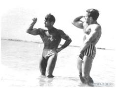 _Чернавин_и_Е._Колтун_1968г..jpg
