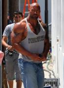 Dwayne+Johnson+Shows+Huge+Muscle+zbWUPIf0EZOl.jpg
