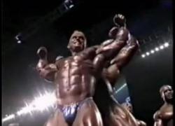 Lee&Gunter_MrOlypmia2002.JPG