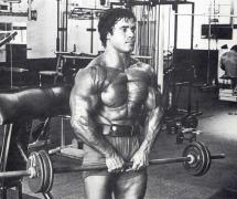 franco-columbu-1976-3.jpg