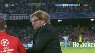Злой Юрген Клопп и резервный арбитр..gif