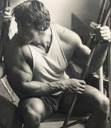 ArnoldSchwarzenegger3.jpg