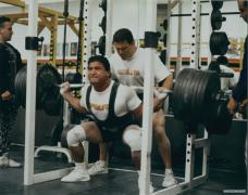 Powerlifting_squat.jpg