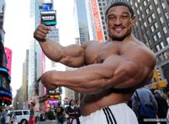 Roelly_INVADES_NY.jpg
