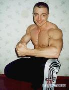 mad2000a.jpg