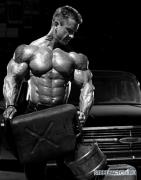 Lee_Priest_photo252.jpg