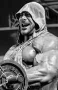 ZackKhan-Flx-514-PerBernal-118.jpg