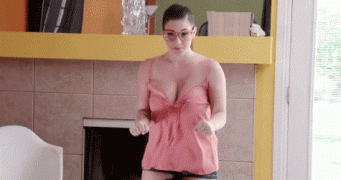 Playing+charades+can+be+difficult+via+http+wwwclassybrocom+2013+11+10+amazing+best+boob+gifs+internet_45d301_5179841.gif