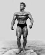 Steve Reeves 1947.jpg